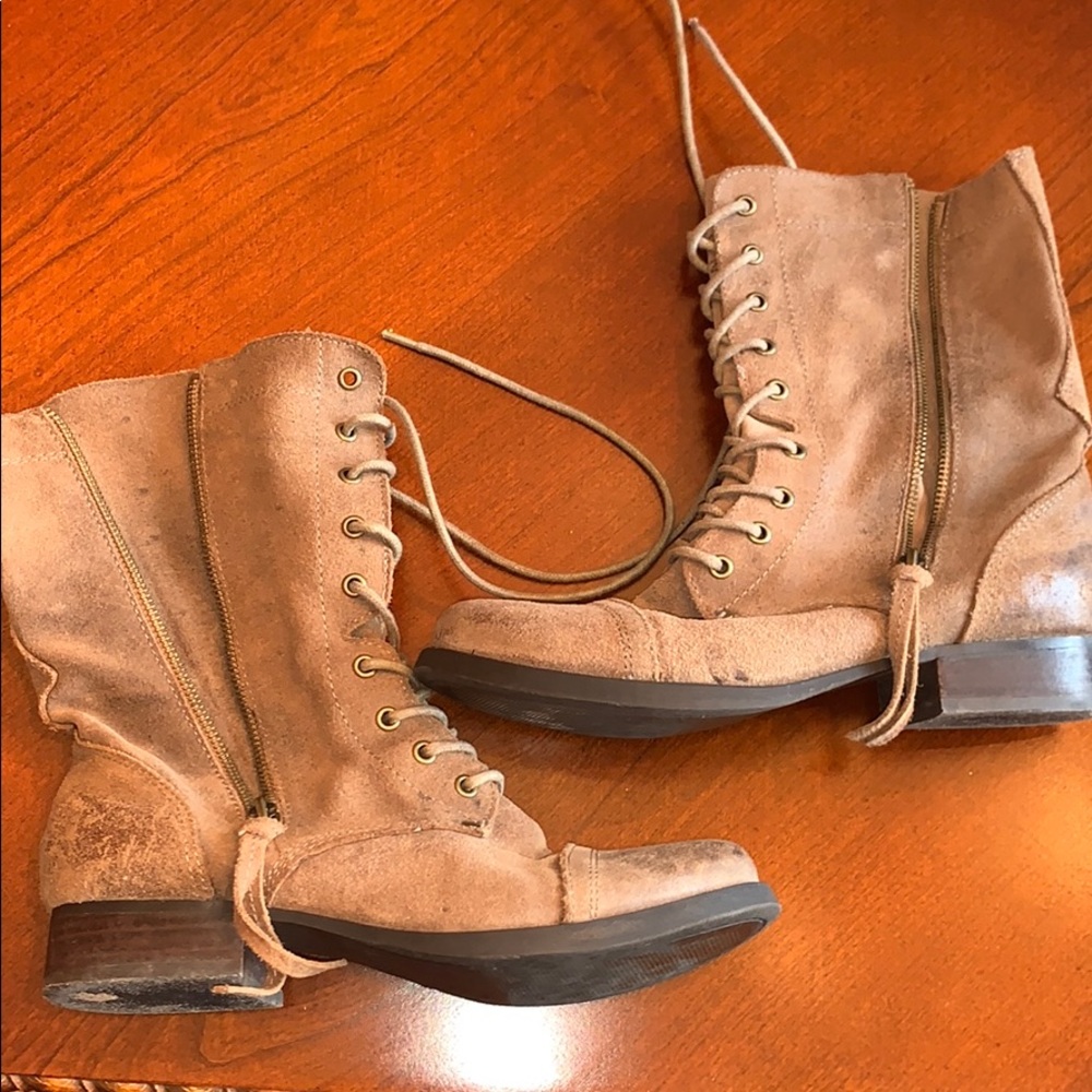 Also combat boots